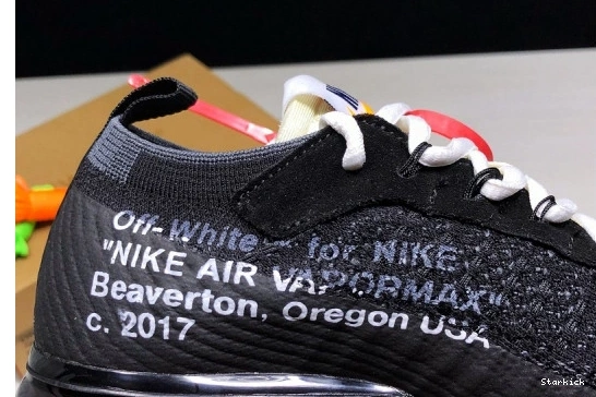  O-W Air AA3831-001 VaporMax 0218